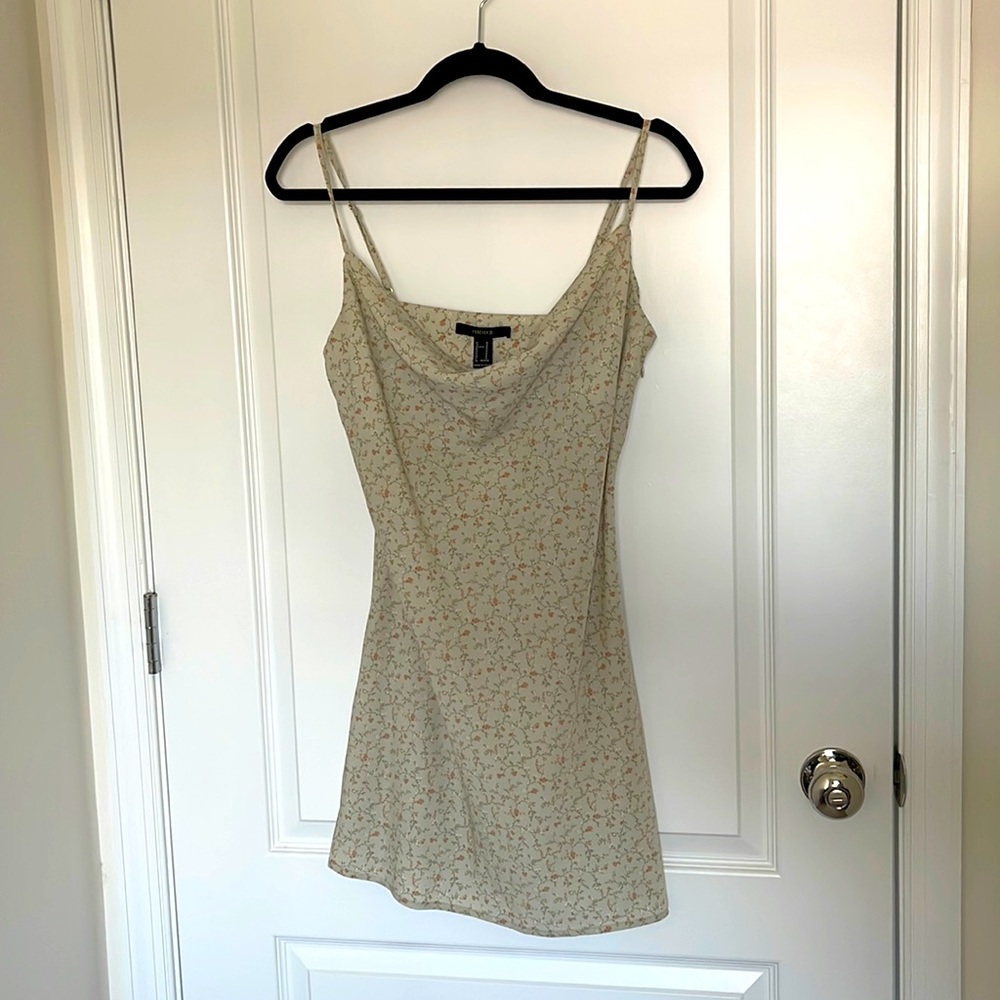 Forever21 mini dress (new with tags)